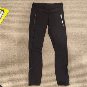 Lululemon mid rise leggings 25inch seam sz 4 black